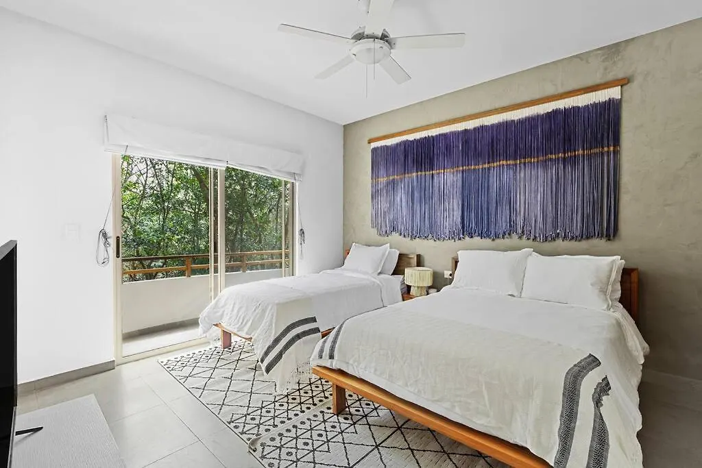 Stylish 2Bd Condo In Prime Location With Balcony Tulum Mexico